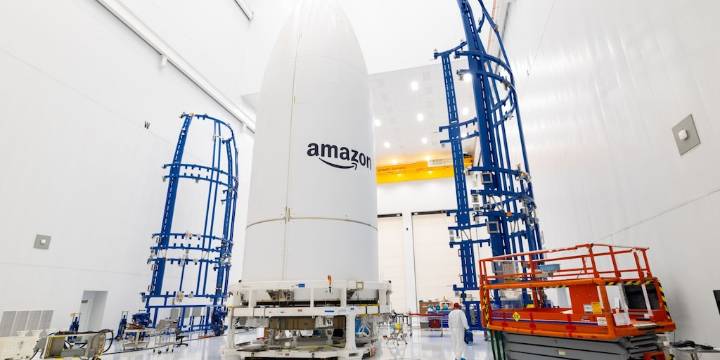 Amazon LEO, el internet satelital que llegará a Argentina: cómo es el servicio que compite con Starlink