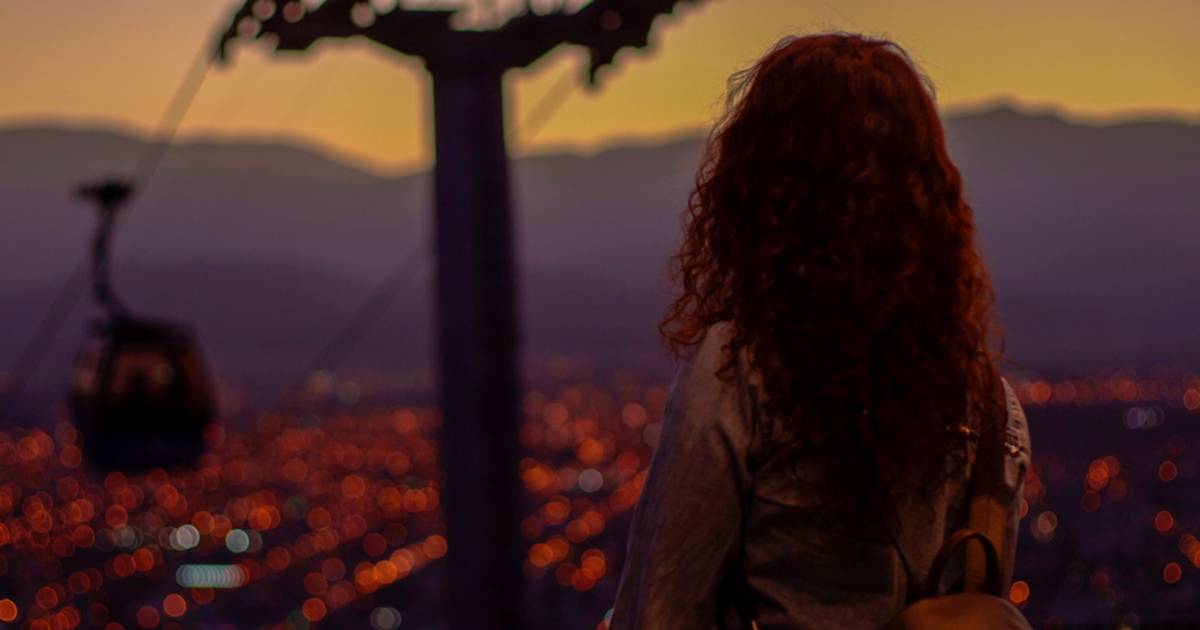 Feriados 2025: cuándo cae el fin de semana extra largo de noviembre, cuatro días de descanso por el Día de la Soberanía