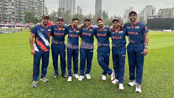 IND vs PAK, Hong Kong Sixes: Robin Uthappa, Dinesh Karthik Star As India Defeat Pakistan by 2 Runs