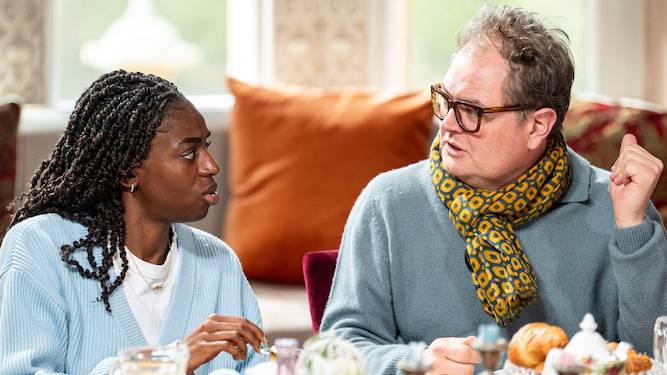 He's actually straight, and other things Alan Carr has been lying about