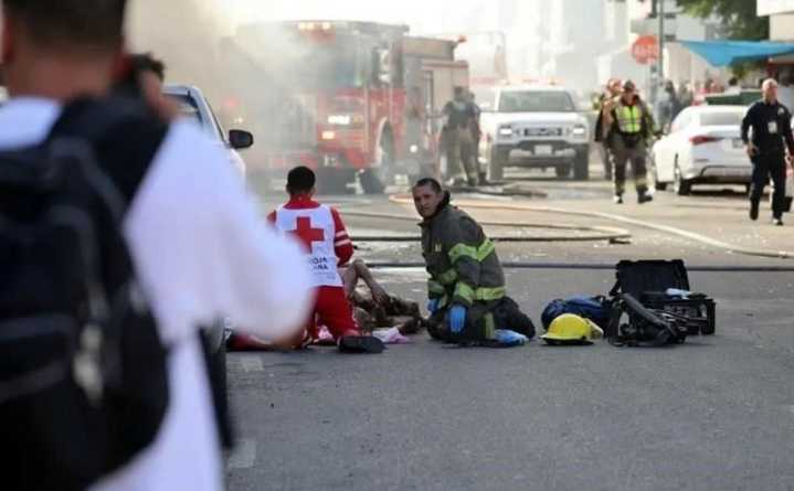 Reportan 22 muertos en incendio en tienda en Hermosillo