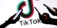 Ahora TikTok te deja elegir cuántos videos hechos con IA aparecen en tu ‘Para ti’