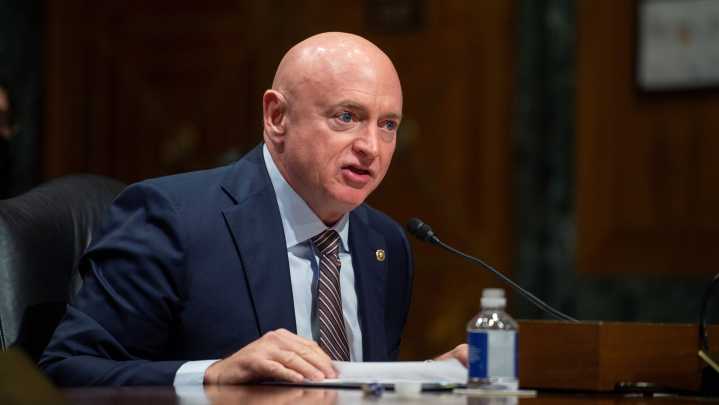 Sen. Mark Kelly jokes with Jimmy Kimmel amid video furor