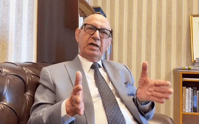 PML-N senator Irfan Siddiqui moved to ICU, family denies ventilator claims