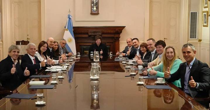 Tras las designaciones, Milei reúne a su nuevo equipo antes de viajar a EEUU