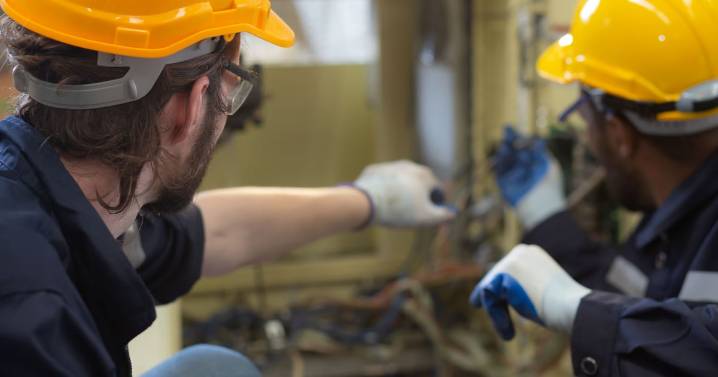 Apoyo del sector de la construcción al plan técnico de la UPR