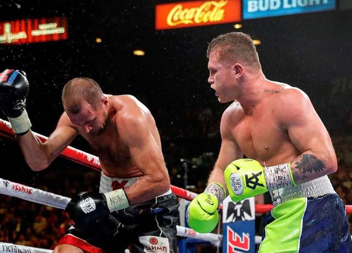 Le exigen a Canelo la pelea con Benavidez