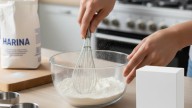 Mezclar harina y bicarbonato: por qué recomiendan hacerlo y para qué sirve