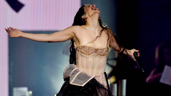 Rosalía consigue colocar 12 de las 15 canciones de «Lux» entre las 50 más escuchadas a nivel mundial en Spotify