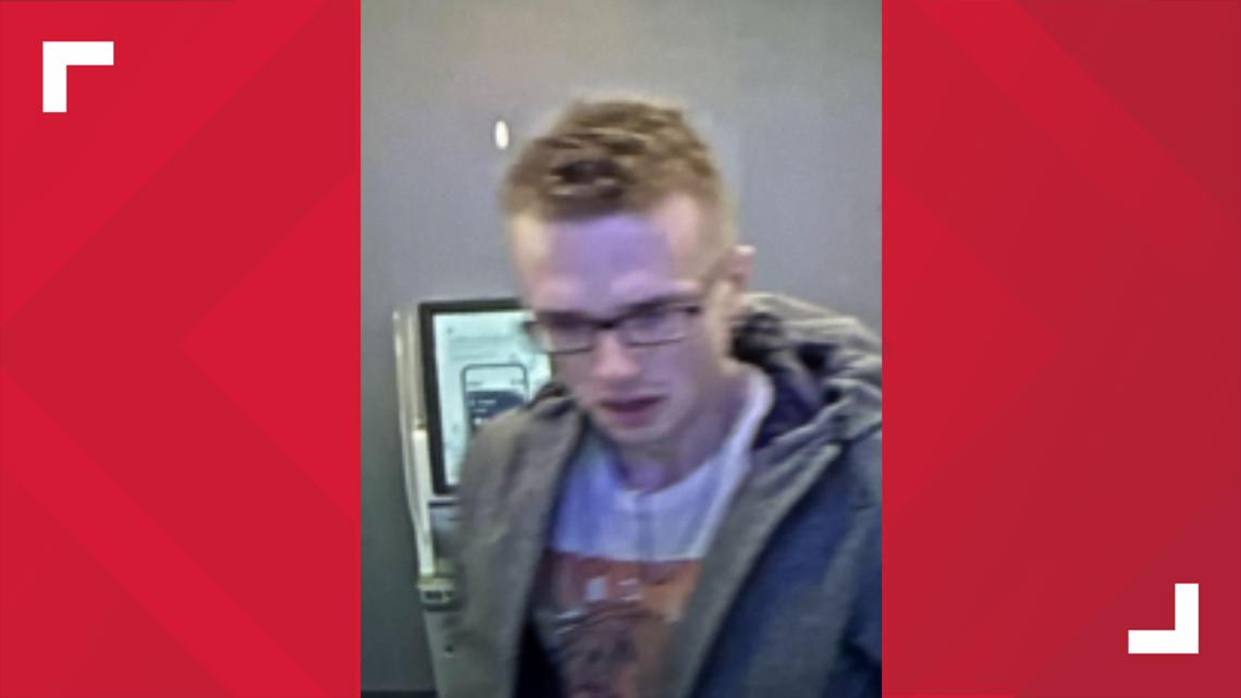 Scarborough police searching for bank robbery suspect