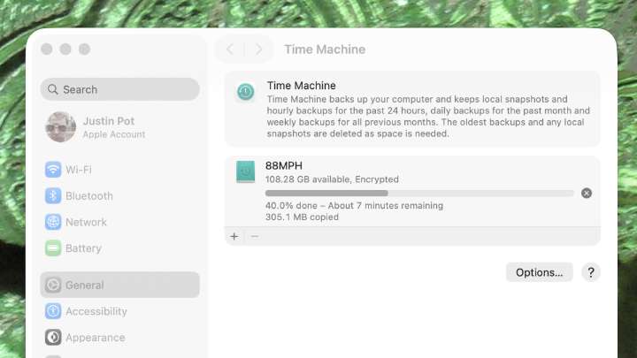 Why (and How) I Still Use Time Machine to Back Up My Mac