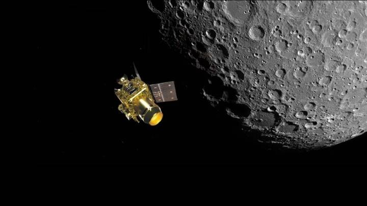 Chandrayaan-2 sends radar images of water ice, and soil on the Moon