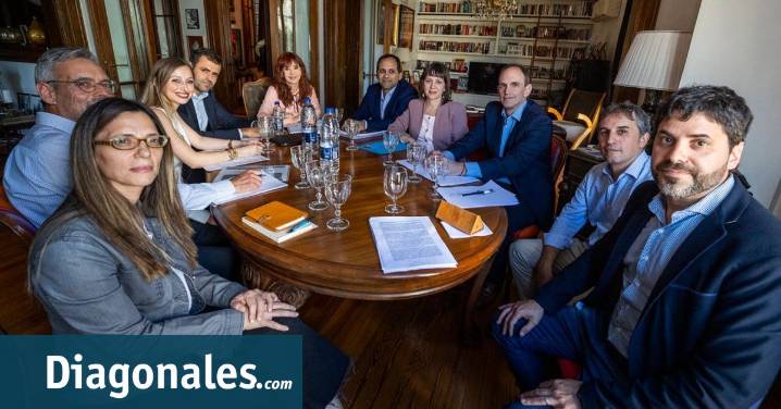 La Justicia le impuso más restricciones a CFK y ella contestó: “El bestiario mediático al ataque”