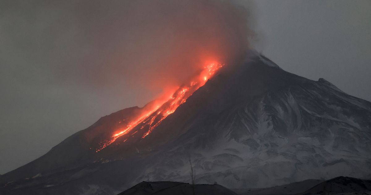 Bezymianny volcano erupts spewing thick ash more than three miles into air