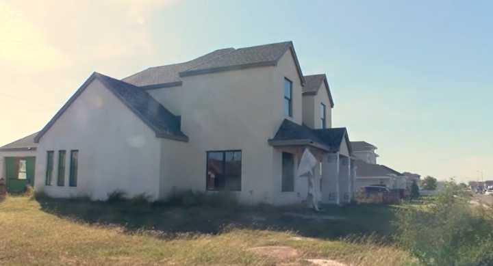 ‘No one to replace them’: Valley builders push for solutions to worker shortage