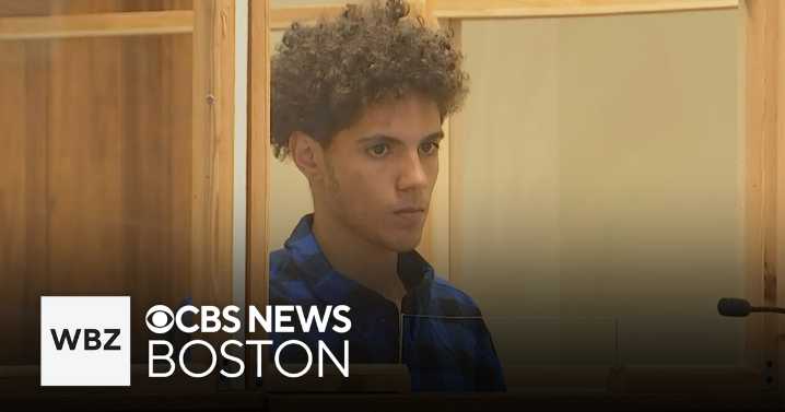 Medford man accused of hitting tow yard employees with car