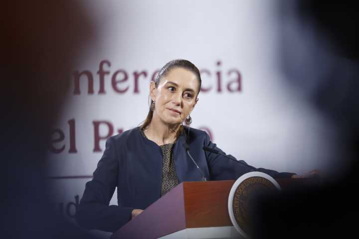 Declaran a Claudia Sheinbaum non grata en Perú