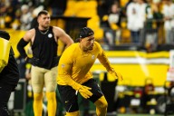 Pittsburgh Steelers star pass rusher battling new injury