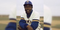 November 2, 1974 - Brewers trade for Hank Aaron