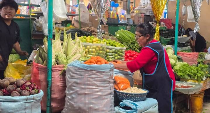 Sepa los precios de las verduras y carnes y en mercado Metropolitano de Arequipa (VIDEO)