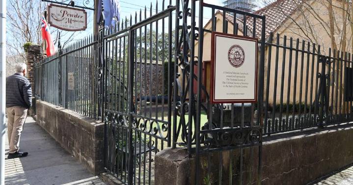 Charleston weighs reopening one of oldest museums full