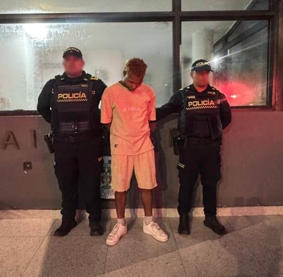 Cae presunto delincuente con orden de captura y ocho antecedentes judiciales