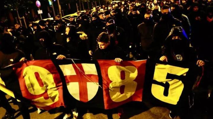 La marea granota rumbo a su cita histórica en Mestalla