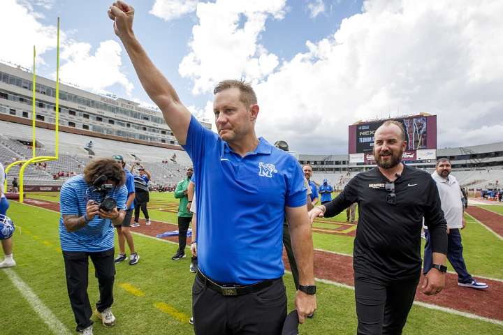 Arkansas Razorbacks hire Ryan Silverfield from Memphis as head football coach
