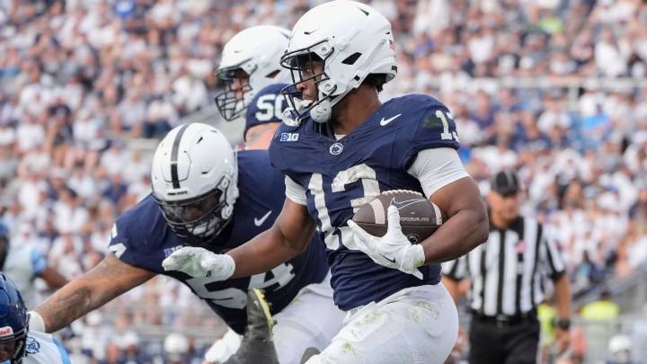 Kaytron Allen passes Evan Royster for Penn State's rushing record