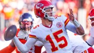 Chiefs vs. Cowboys prediction, odds: 2025 NFL Thanksgiving picks from 10,000 sims