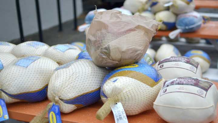 City Market’s $25 turkey drive helps feed Vermonters this holiday