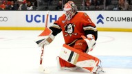 Ducks goalie Lukas Dostal out 2-3 weeks with upper