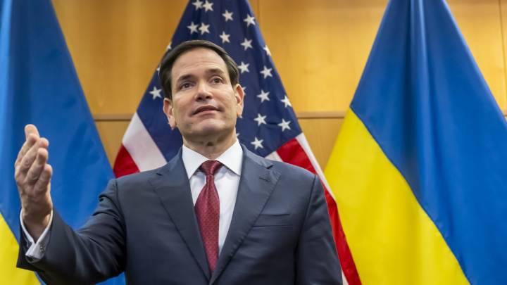 Rubio califica como "productiva" reunión con Ucrania en Florida