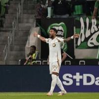 Bouanga brace as LAFC beats Austin 4-1 to advance in MLS Cup playoffs
