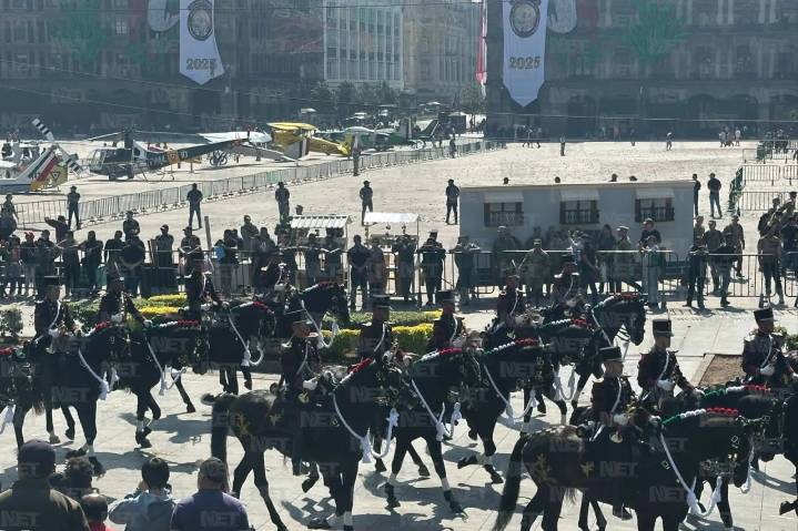 Se desborda el fervor patrio con el desfile por aniversario de la Revolución