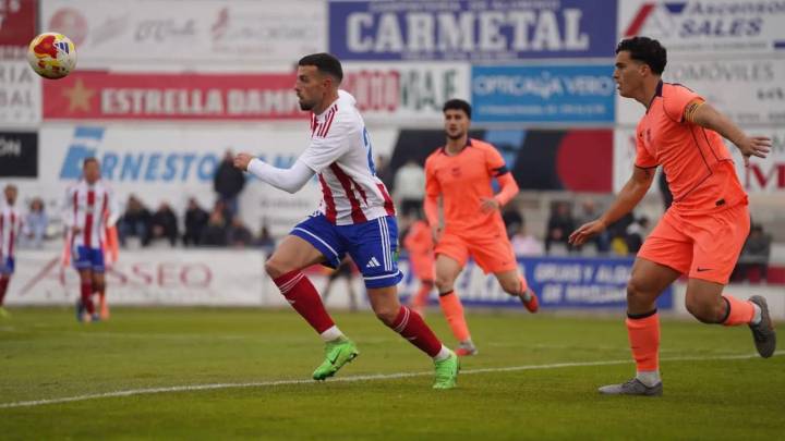 El Barbastro pierde frente al Barcelona Atletic pese a dominar de inicio a fin (0