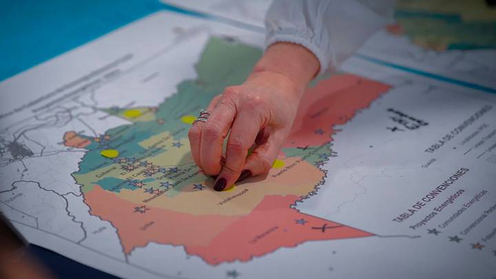 Culmina ciclo que define hoja de ruta para cerrar brechas energéticas en las regiones