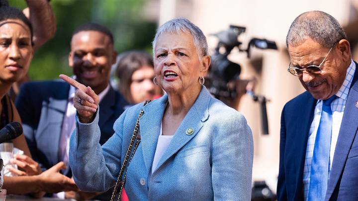 New Jersey Democrat joins wave of senior lawmakers retiring in 2026