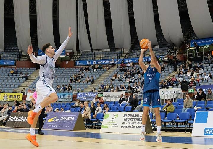 El GBC continúa sumido en las tinieblas