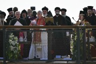 León XIV denuncia uso de la religión para justificar guerras y llama a derribar prejuicios