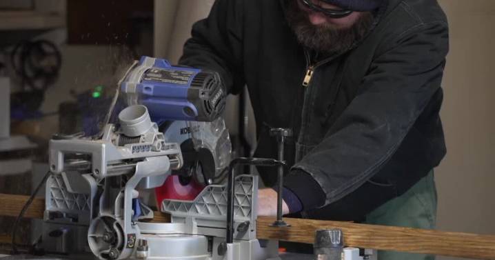 Omaha family building front yard food pantry to help neighbors facing food insecurity