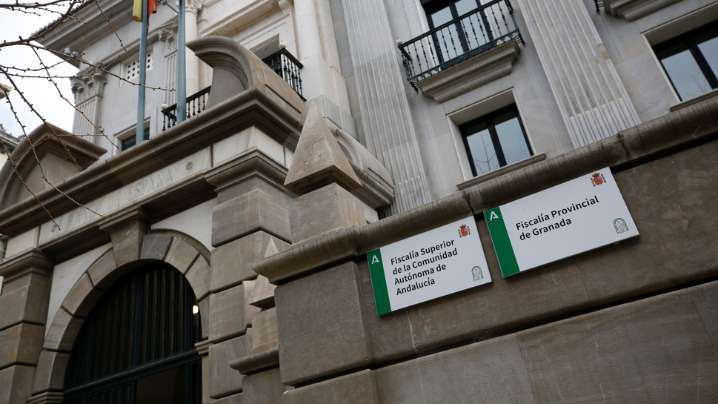 Les piden dos años de prisión por estafa en la compra de las fincas de una herencia en un pueblo de Granada