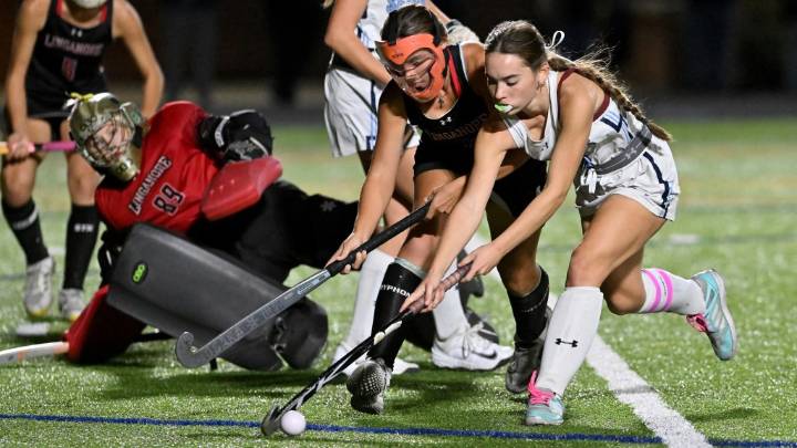 Linganore defeats South River field hockey