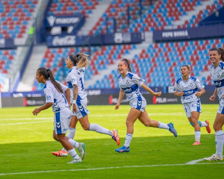 El Costa Adeje Egatesa sigue de dulce lejos del Heliodoro (2