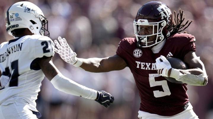 SEC title game spots up for grabs, with No. 3 Texas A&M and No. 10 Alabama having clear paths