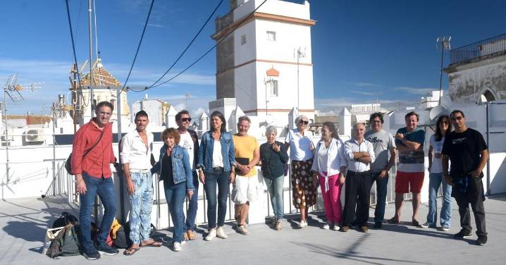 Delacroix reúne a 18 artistas de Cádiz y París en la capital gaditana