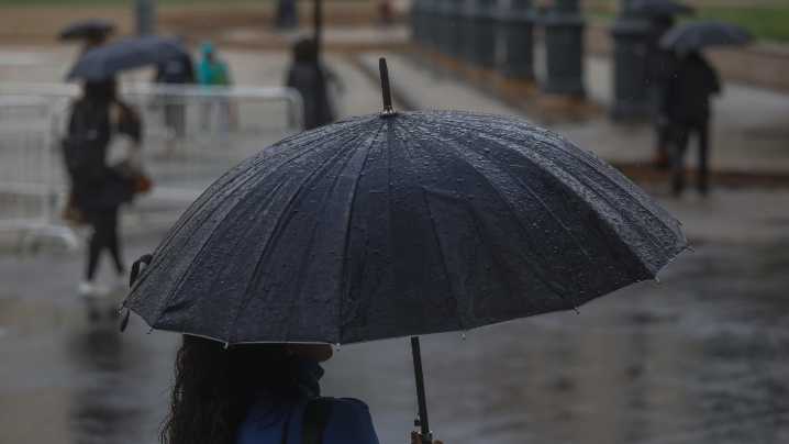 Sorpresa por "retorno del invierno" a gran parte de Chile: Meteorología hizo anuncio para 7 regiones