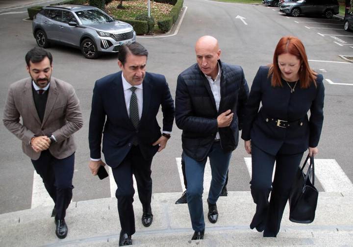 Policías locales de León comparten experiencias para formarse mejor en actuaciones con grandes concentraciones