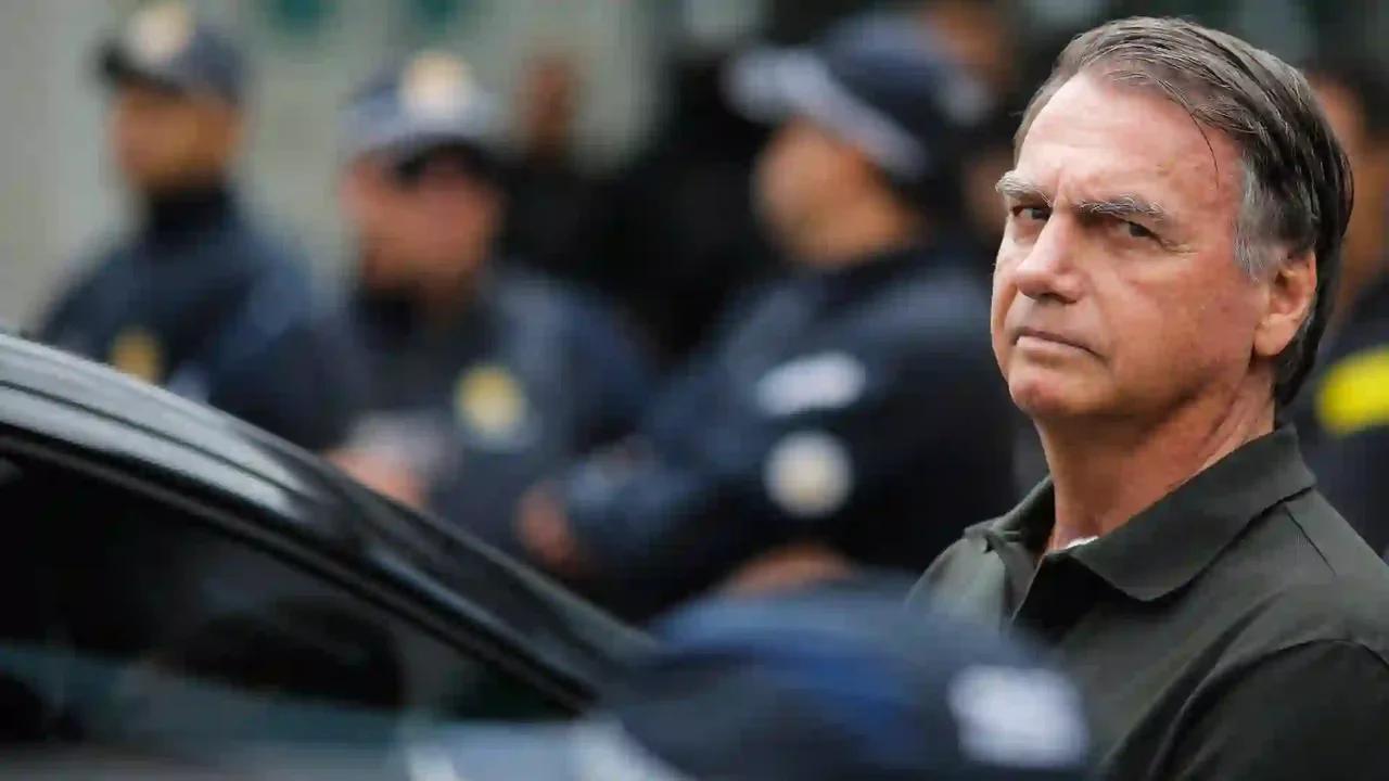 Arrestaron al expresidente brasileño Jair Bolsonaro para evitar una fuga del país