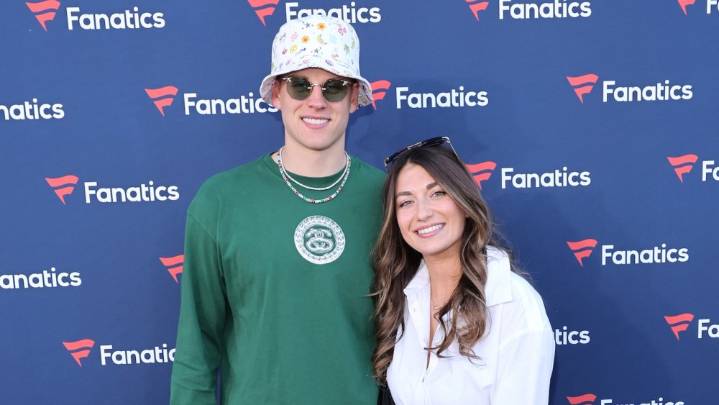 Ex-Girlfriend of Bengals’ Joe Burrow Makes Rare Appearance Supporting Titans